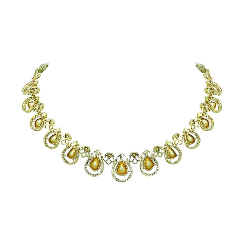 Graceful Polki Diamond Necklace with Intricate Chain